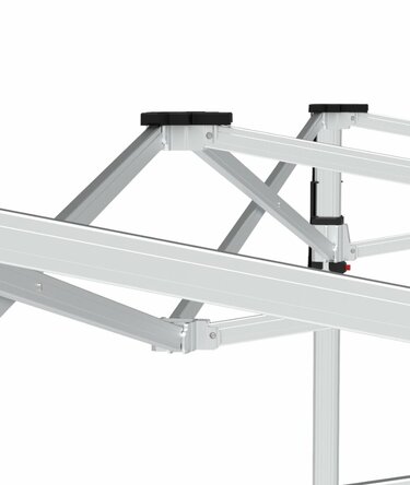 Nakładki ochronne na aluminiowej konstrukcji namiotu składanego Ecotent®.
